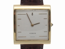 Corum Buckingham 18K Yellow Gold Quartz 36mm Unisex Corum