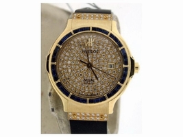 Hublot Classic Elegant 18K Yellow Gold Diamond and Blue Sapphire 28mm Hublot