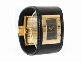 Gucci YA078502 Gold Tone Stainless Steel Womens Gucci