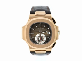Patek Philippe Nautilus 5980R-001 18K Rose Gold / Leather 40.5mm Mens Patek Philippe