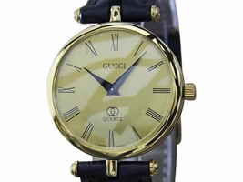 Gucci Gold Plated Quartz 30mm Unisex Year 2000 Gucci