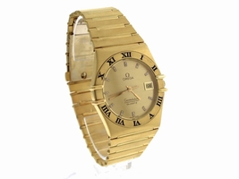 MINT Omega Constellation 32mm Diamond Roman 18K Yellow Gold Quartz Omega