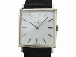 Omega 18K Rose Gold Manual 26mm Mens Dress 1960s Omega