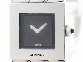 Chanel Matelasse H0009 Stainless Steel Quartz 19mm Womens Chanel