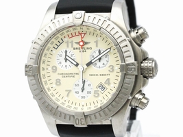 Breitling Avenger E73360 Titanium & Rubber Quartz 44mm Mens Breitling