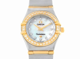 Omega Constellation 1267.75.00 Stainless Steel & 18K Yellow Gold Mother of Pearl Dial Diamond Quartz 22.5mm Womens Omega